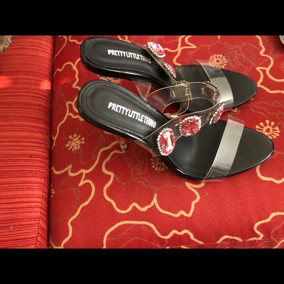 Heels - Picture 1 of 5